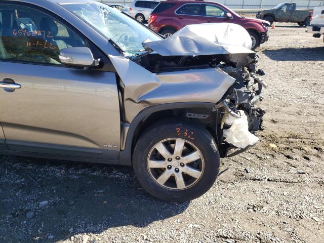 Photo 9 from auction – 2011 KIA SORENTO BA with VIN 5XYKTCA18BG088706