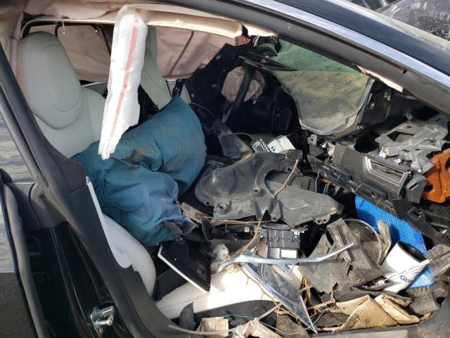 Photo 5 from auction – 2017 TESLA MODEL S with VIN 5YJSA1E15HF218767