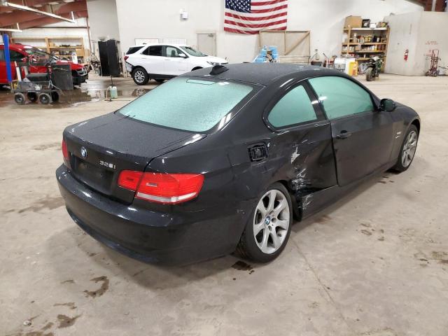 Photo 4 from auction – 2009 BMW 328 XI with VIN WBAWC33549PU84993