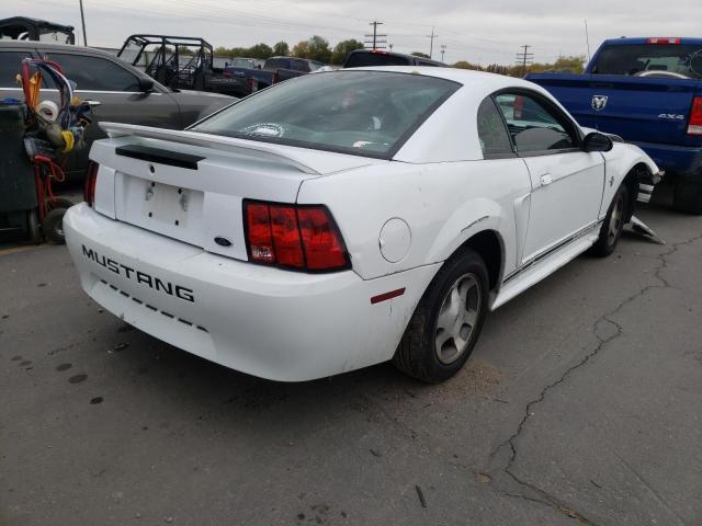 Photo 4 from auction – 2000 FORD MUSTANG with VIN 1FAFP4041YF266383