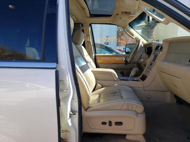 Photo 5 from auction – 2007 LINCOLN NAVIGATOR with VIN 5LMFU28597LJ08628