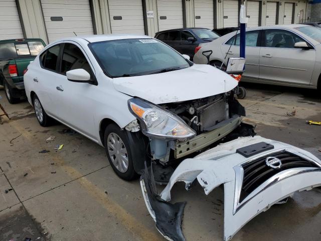 NISSAN VERSA S 2018 with VIN 3N1CN7AP2JL827962 - Photo from auction