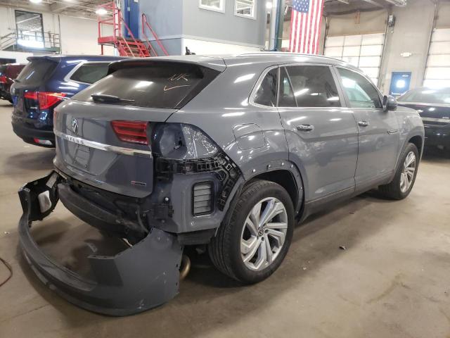 Photo 4 from auction – 2021 VOLKSWAGEN ATLAS CROS with VIN 1V2BC2CA3MC230943