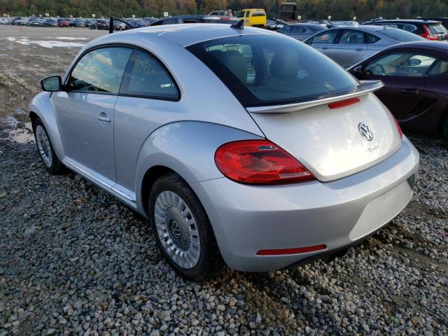 Photo 3 from auction – 2016 VOLKSWAGEN BEETLE SE with VIN 3VWJ07AT2GM614719