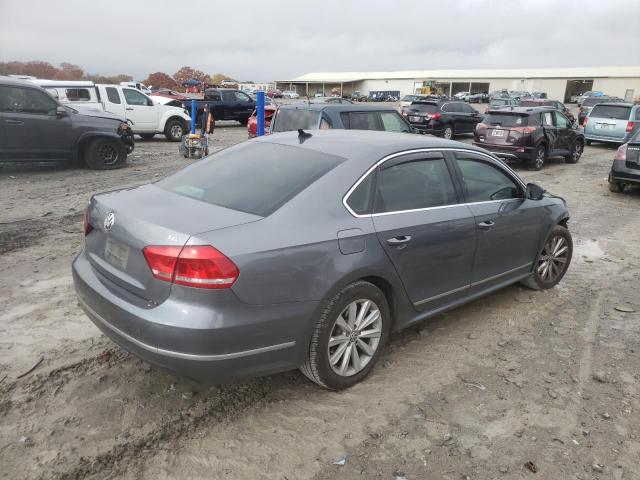 Photo 4 from auction – 2013 VOLKSWAGEN PASSAT SEL with VIN 1VWCH7A38DC117768
