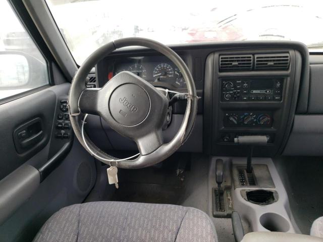 Photo 8 from auction – 1998 JEEP UK with VIN 1J4FJ68S6WL207333