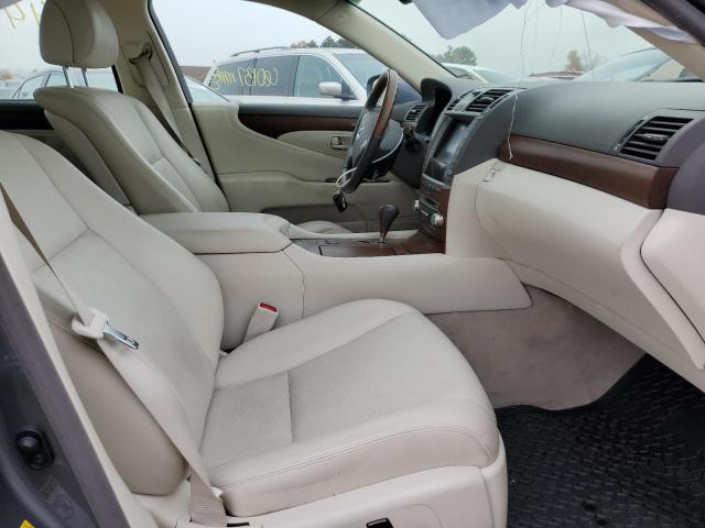 Photo 5 from auction – 2012 LEXUS LS 460L with VIN JTHDL5EF5C5004814