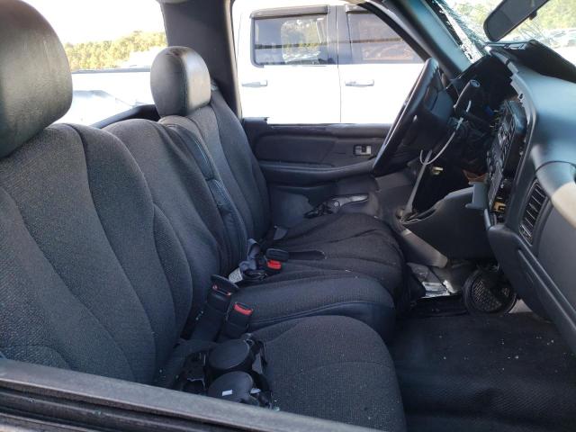 Photo 5 from auction – 2000 CHEVROLET SILVERADO with VIN 1GCEC14V4YE310272
