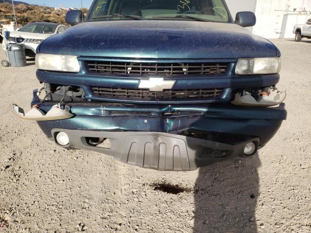 Photo 9 from auction – 2005 CHEVROLET SUBURBAN K with VIN 3GNFK16Z95G150604