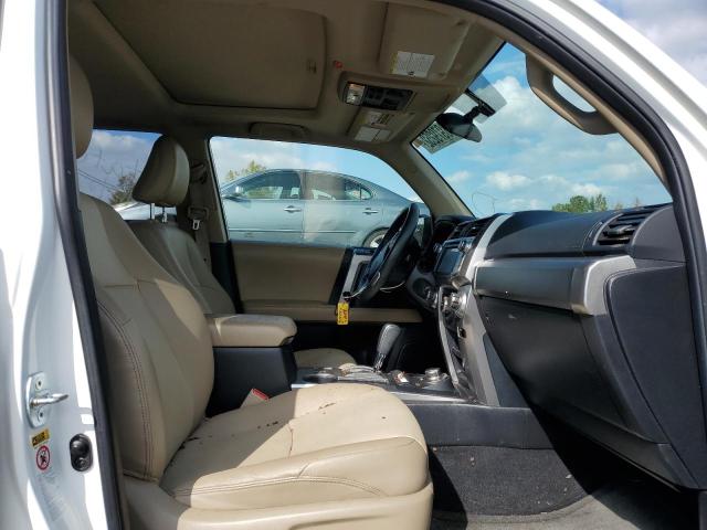 Photo 5 from auction – 2014 TOYOTA 4RUNNER SR with VIN JTEBU5JR7E5166982