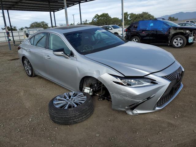 LEXUS ES 300H 2020 with VIN 58AD21B13LU012636 - Photo from auction