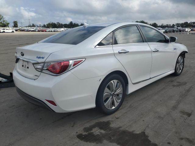Photo 4 from auction – 2013 HYUNDAI SONATA HYB with VIN KMHEC4A45DA098640