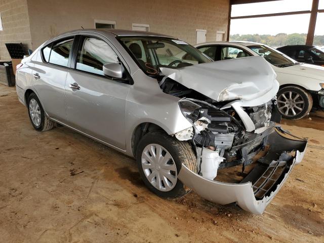 NISSAN VERSA S 2018 with VIN 3N1CN7AP8JK405135 - Photo from auction