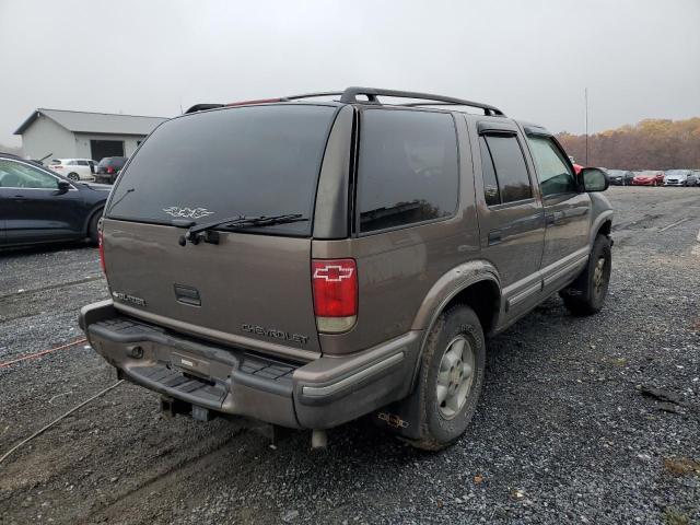 Photo 4 from auction – 1999 CHEVROLET BLAZER with VIN 1GNDT13WXX2188482
