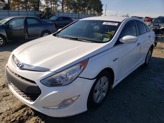 Photo 2 from auction – 2011 HYUNDAI SONATA HYB with VIN KMHEC4A45BA017116