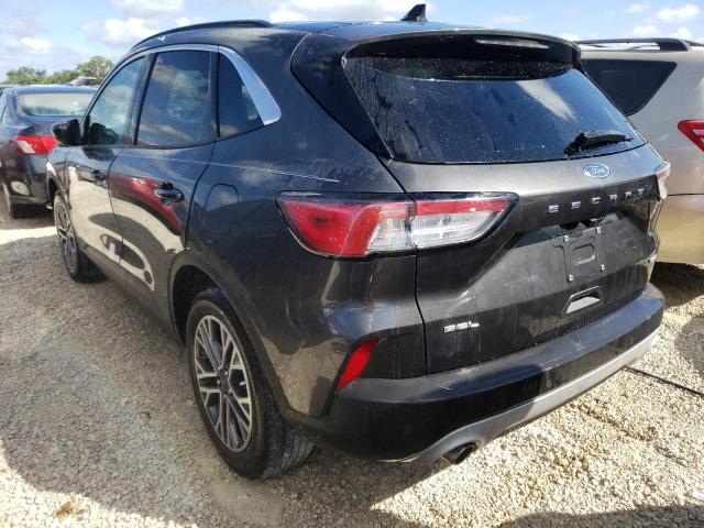 Photo 3 from auction – 2020 FORD ESCAPE SEL with VIN 1FMCU0H66LUA69410