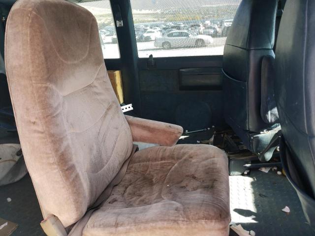 Photo 6 from auction – 1994 CHEVROLET ASTRO with VIN 1GNDM19Z6RB188058