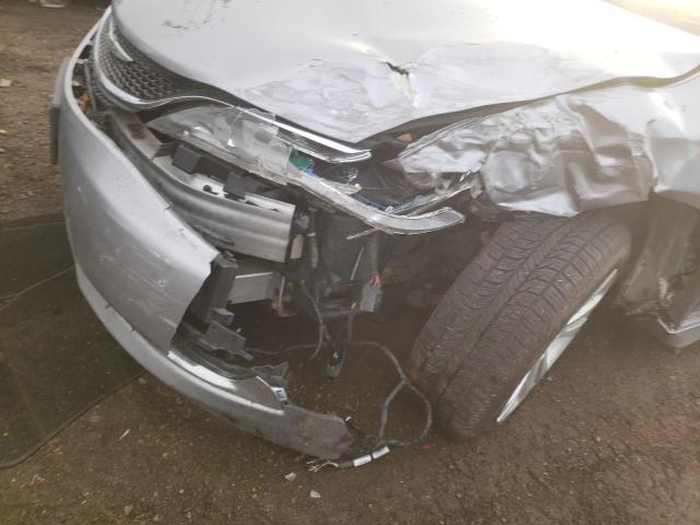 Photo 9 from auction – 2015 CHRYSLER 200 LIMITE with VIN 1C3CCCAB3FN590989
