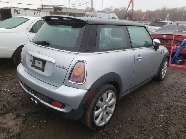 Photo 4 from auction – 2007 MINI COOPER S with VIN WMWMF73517TT81573