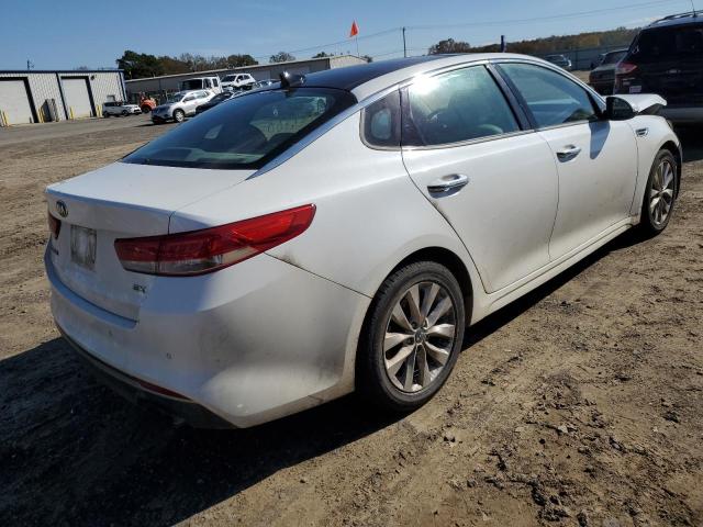 Фото 4 с аукциона – 2016 KIA OPTIMA EX с VIN 5XXGU4L38GG087445