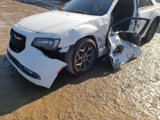Photo 9 from auction – 2015 CHRYSLER 300 S with VIN 2C3CCAGGXFH927206