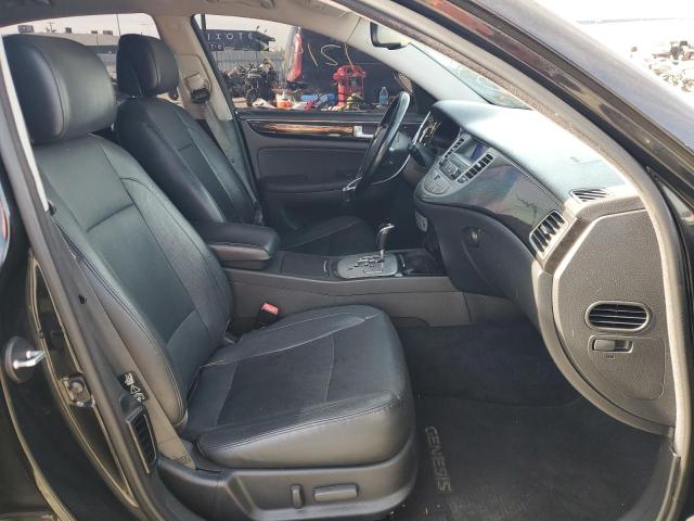 Photo 5 from auction – 2013 HYUNDAI GENESIS 3. with VIN KMHGC4DD6DU209926