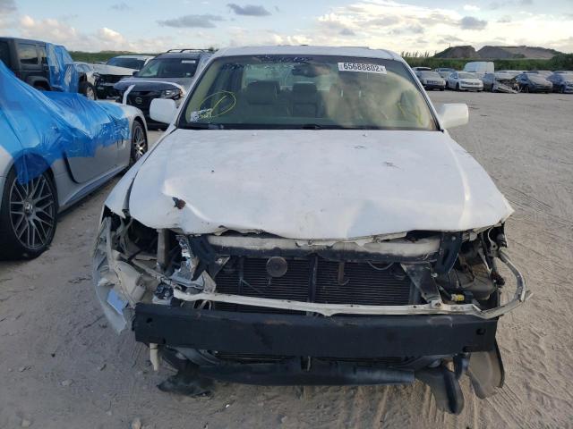 Photo 9 from auction – 2003 TOYOTA AVALON XL with VIN 4T1BF28B43U290101