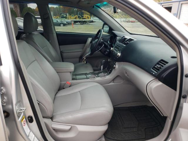 Photo 5 from auction – 2010 TOYOTA HIGHLANDER with VIN 5TDJK3EH3AS016349