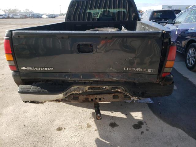 Photo 9 from auction – 2003 CHEVROLET SILVERADO2 with VIN 2GCEC19V331355108
