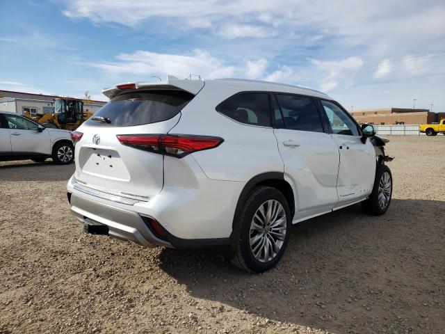 Photo 4 from auction – 2022 TOYOTA HIGHLANDER with VIN 5TDFZRBH1NS232196