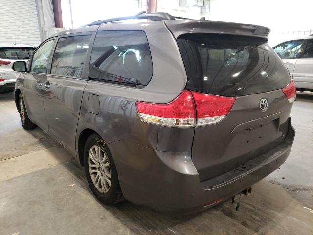 Photo 3 from auction – 2011 TOYOTA SIENNA XLE with VIN 5TDYK3DC2BS170265