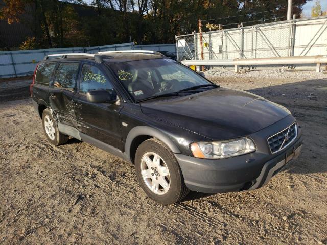 VOLVO XC70 2005 with VIN YV1SZ592951185645 - Photo from auction
