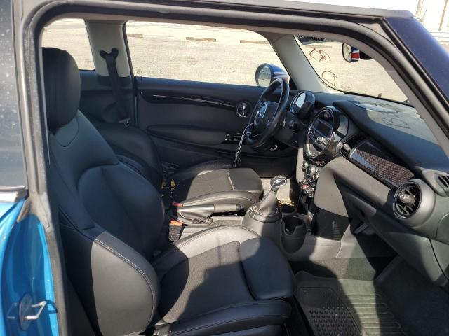 Photo 5 from auction – 2016 MINI COOPER S with VIN WMWXP7C55G3B33601