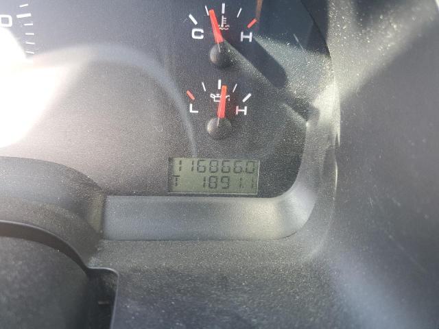 Photo 8 from auction – 2005 FORD F150 with VIN 1FTRF02W05KB59457