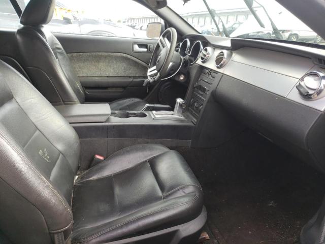 Photo 5 from auction – 2005 FORD MUSTANG with VIN 1ZVFT84N355223579