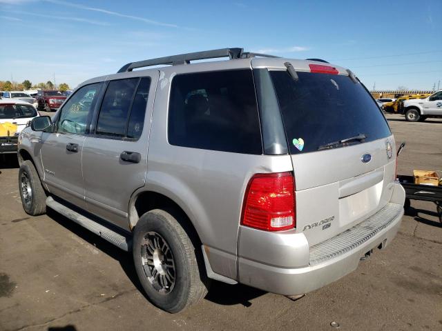 Photo 3 from auction – 2005 FORD EXPLORER X with VIN 1FMZU73K35UA81296