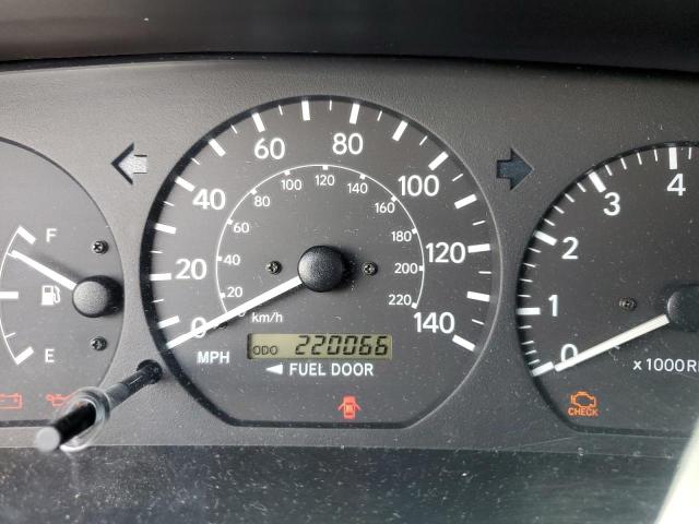 Photo 8 from auction – 2000 TOYOTA CAMRY CE with VIN 4T1BG22K5YU002034
