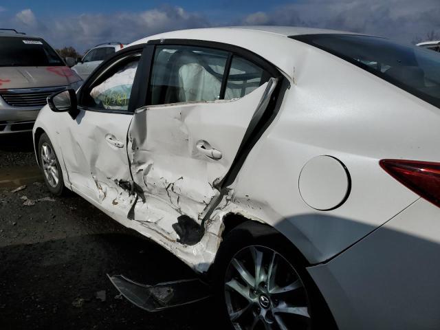 Photo 10 from auction – 2014 MAZDA 3 TOURING with VIN JM1BM1V77E1135941