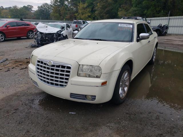 Photo 2 from auction – 2010 CHRYSLER 300 TOURIN with VIN 2C3CA4CD1AH162978