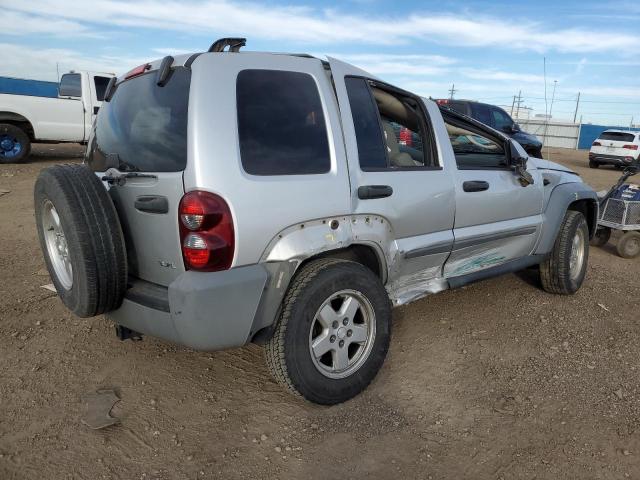 Photo 4 from auction – 2005 JEEP LIBERTY SP with VIN 1J4GL48K65W632695