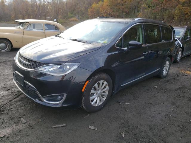 Photo 2 from auction – 2019 CHRYSLER PACIFICA with VIN 2C4RC1BG8KR666627