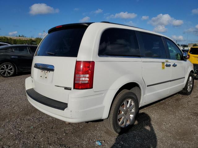 Photo 5 from auction – 2010 CHRYSLER TOWN & COU with VIN 2A4RR5D13AR249200