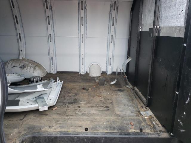 Photo 6 from auction – 2015 CHEVROLET EXPRESS G2 with VIN 1GCWGFCF2F1257463