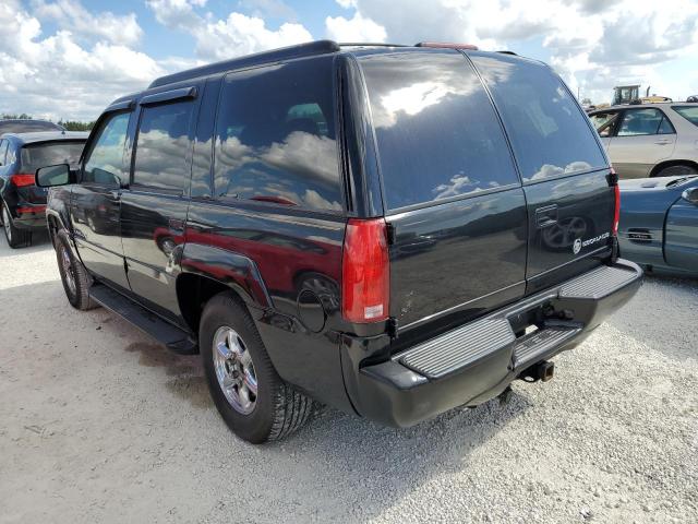 Photo 3 from auction – 2000 CADILLAC ESCALADE with VIN 1GYEK13RXYR141417