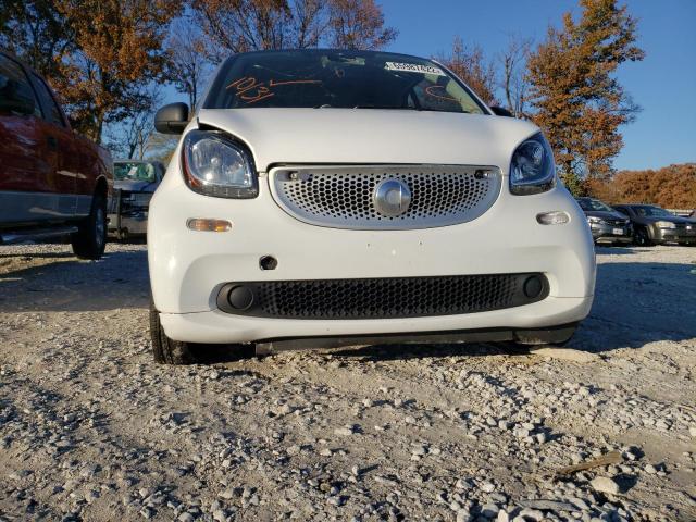 Photo 9 from auction – 2016 SMART FORTWO with VIN WMEFJ5DA5GK141833