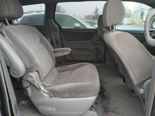 Photo 6 from auction – 2004 TOYOTA SIENNA CE with VIN 5TDZA23C94S205647