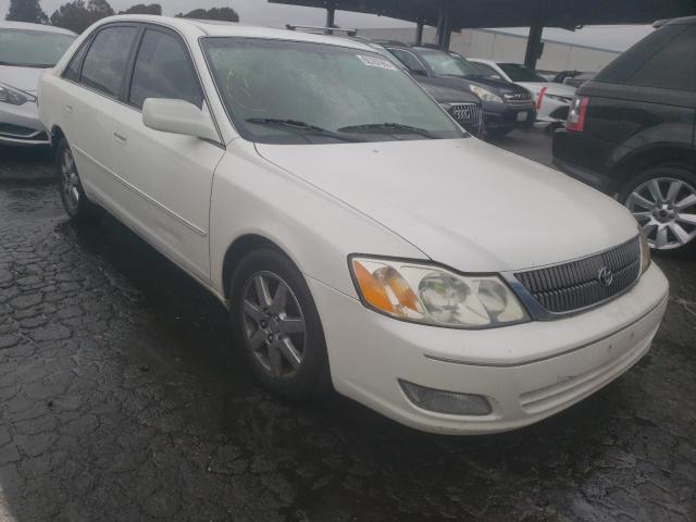 TOYOTA AVALON XL 2000 with VIN 4T1BF28B8YU065736 - Photo from auction