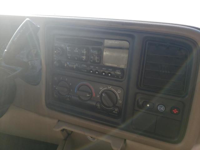 Photo 9 from auction – 2001 CHEVROLET SUBURBAN K with VIN 1GNFK16T41J183451