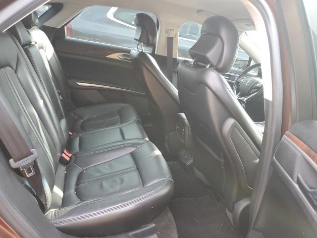 Photo 6 from auction – 2016 LINCOLN MKZ with VIN 3LN6L2J92GR623491