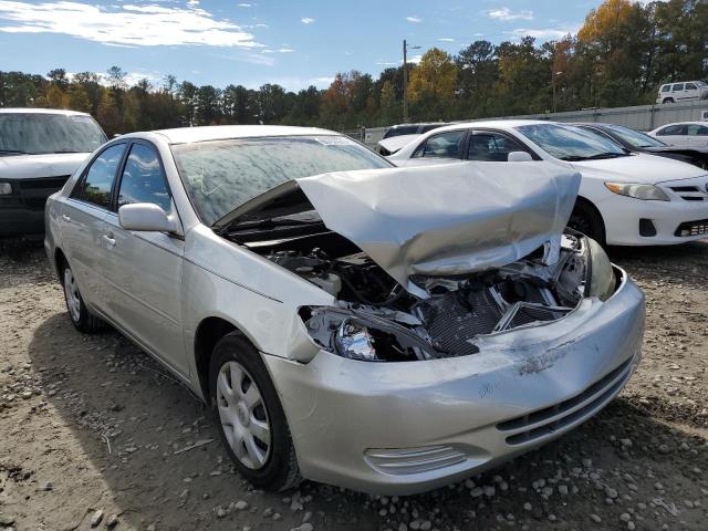 TOYOTA CAMRY LE 2004 with VIN 4T1BE32K54U896803 - Photo from auction